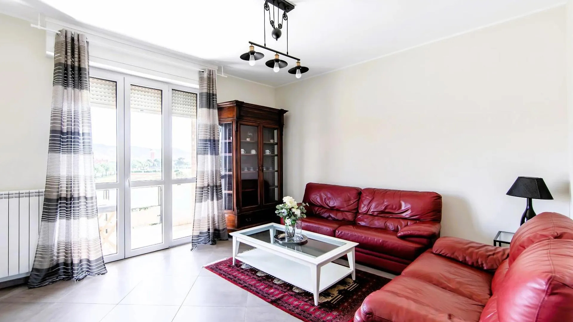 Hostly-Family Home Ardenza-Near The Seaside Livorno Apartment